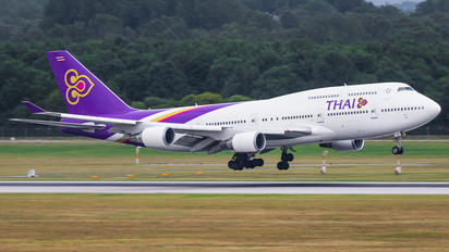 HS-TGB - Thai Airways Boeing 747-400