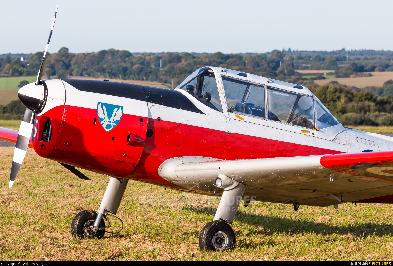 Private F-AZQZ aircraft at Morlaix Ploujean Airport