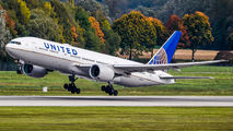 N227UA - United Airlines Boeing 777-200ER aircraft