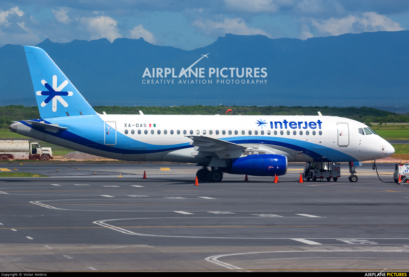 Interjet XA-DAS aircraft at Monterrey International Airport