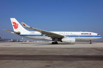B-5932 - Air China Airbus A330-200