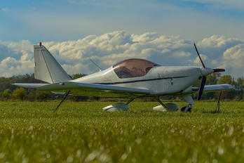 SP-GDL - Private Aero AT-3 R100 
