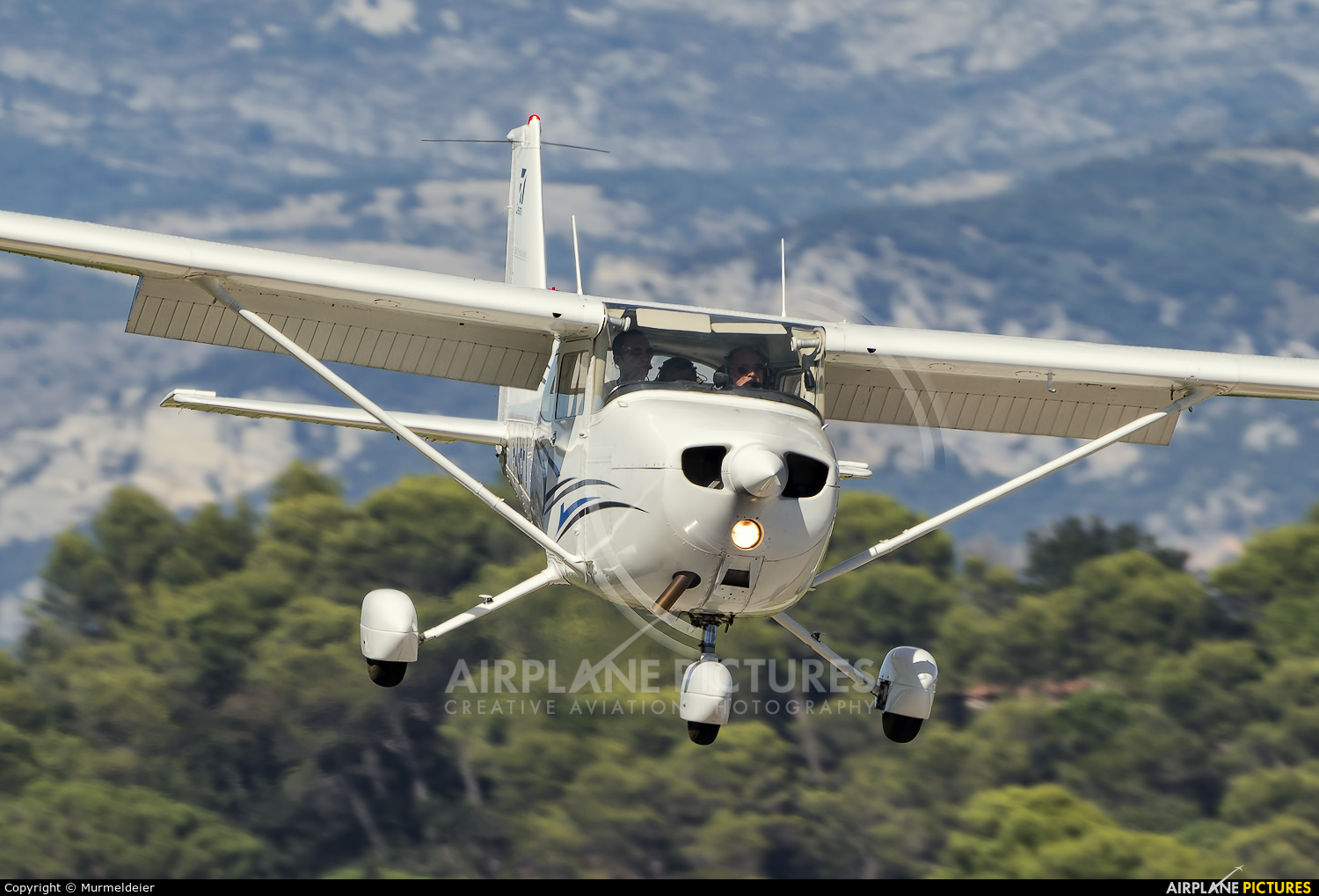 Private F-GBFT aircraft at Cannes - Mandelieu