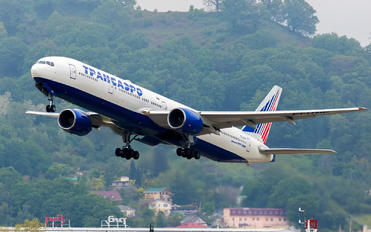 EI-UNP - Transaero Airlines Boeing 777-300