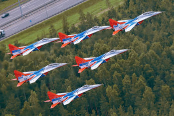07 - Russia - Air Force "Strizhi" Mikoyan-Gurevich MiG-29