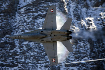 J-5021 - Switzerland - Air Force McDonnell Douglas F-18C Hornet