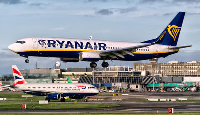 EI-GDB - Ryanair Boeing 737-800