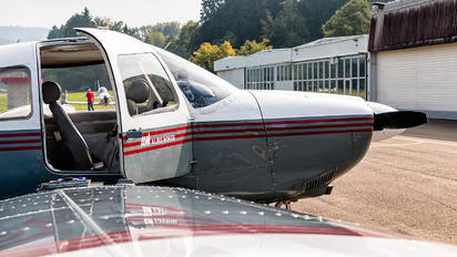 HB-POX - Albis Wings Piper PA-28 Archer