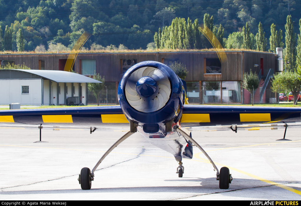 Private HB-MSO aircraft at Sion