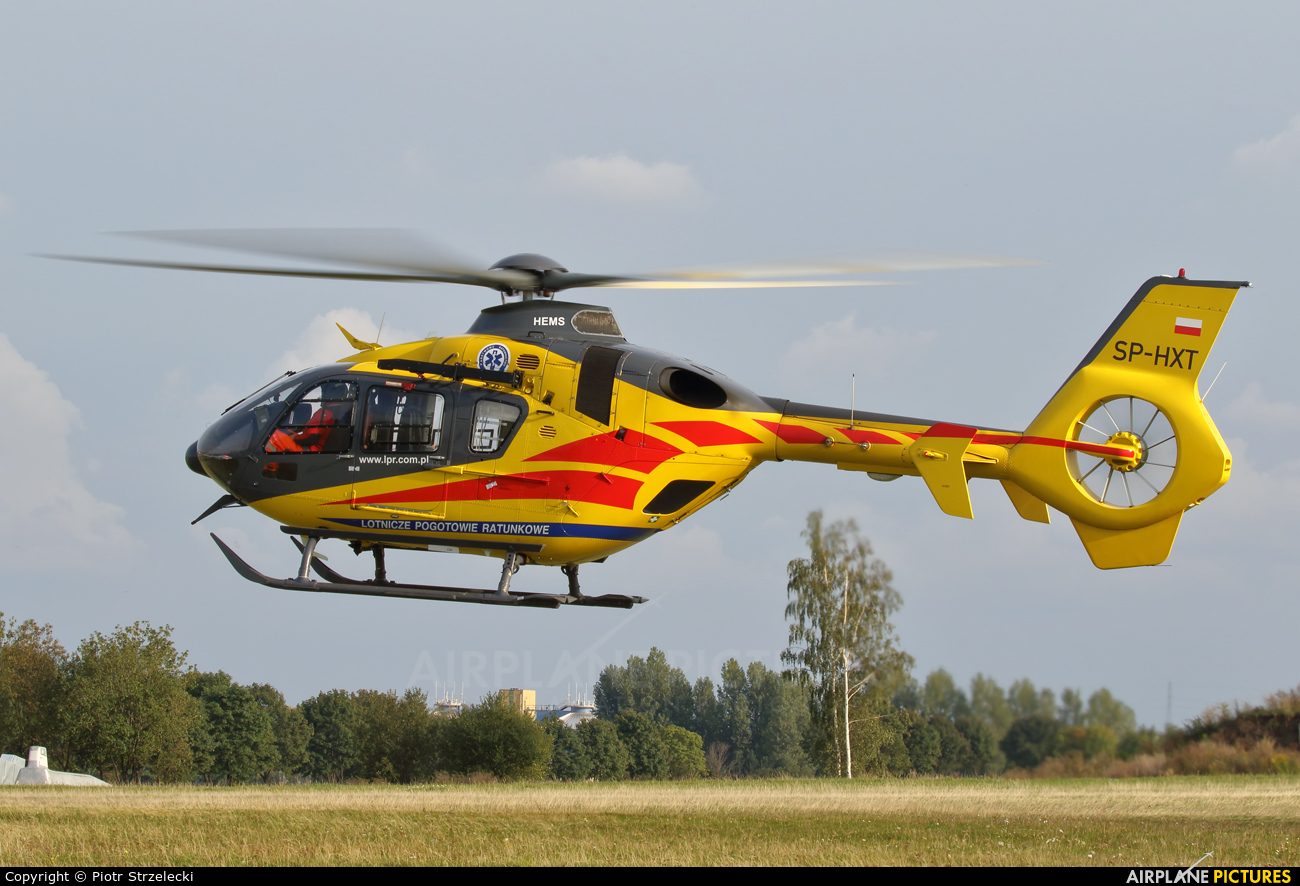 Polish Medical Air Rescue - Lotnicze Pogotowie Ratunkowe SP-HXT aircraft at Świebodzice