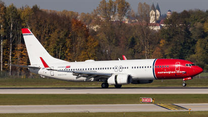 LN-NHD - Norwegian Air Shuttle Boeing 737-800