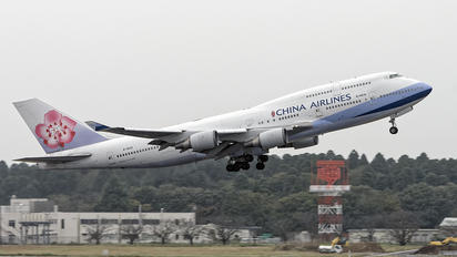 B-18210 - China Airlines Boeing 747-400