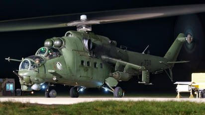 734 - Poland - Army Mil Mi-24V