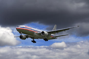 N787AL - American Airlines Boeing 777-200ER