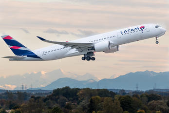 A7-AMB - LATAM Airbus A350-900