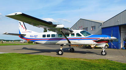 PH-FST - Private Cessna 208 Caravan
