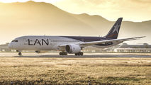 CC-BGJ - LAN Airlines Boeing 787-9 Dreamliner aircraft