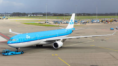 PH-AKF - KLM Airbus A330-300