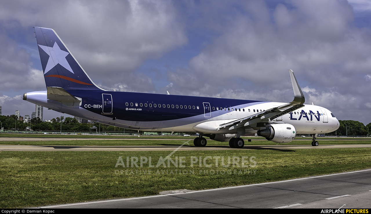 LAN Airlines CC-BEH aircraft at Buenos Aires - Jorge Newbery
