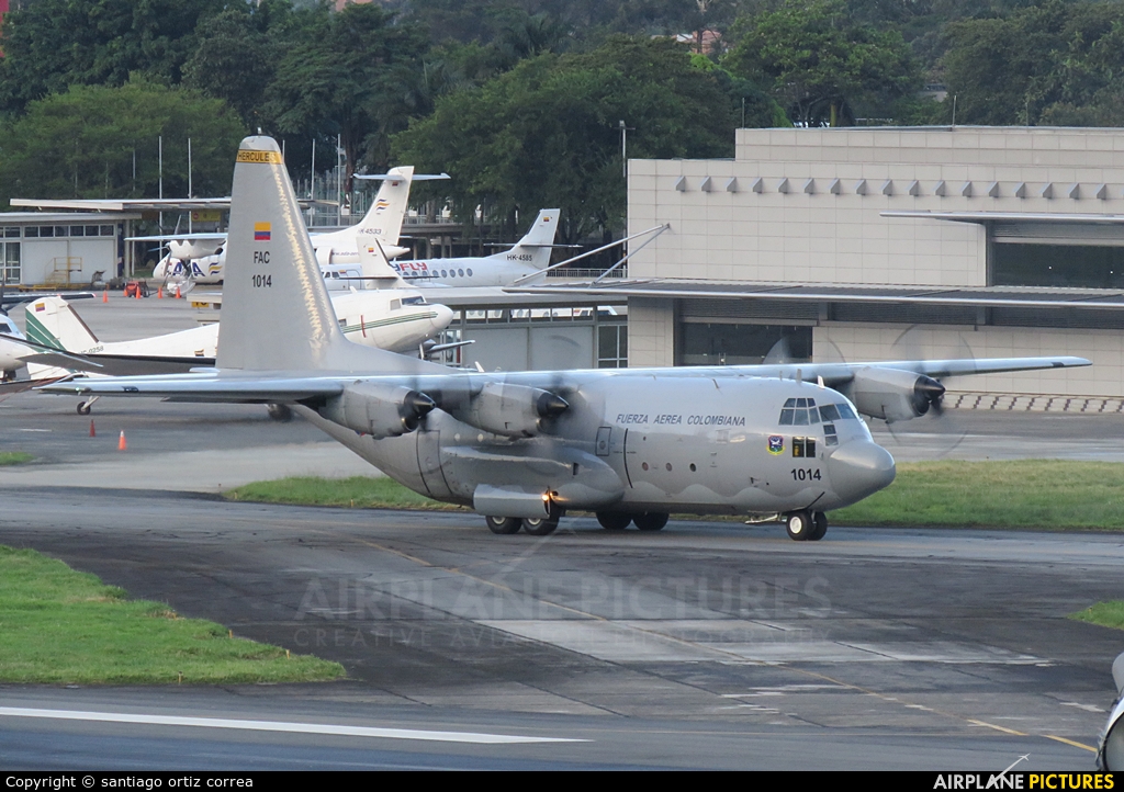 Colombia - Air Force FAC-1014 aircraft at Medellin - Olaya Herrera