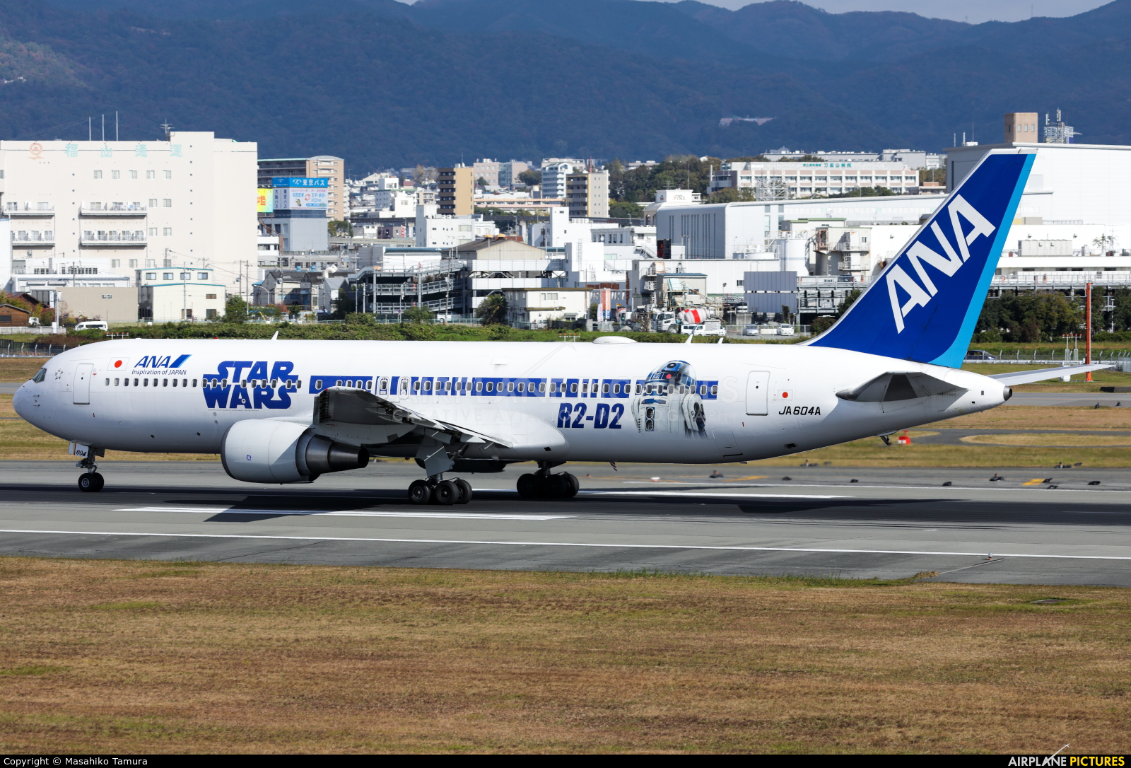 ANA - All Nippon Airways JA604A aircraft at Osaka - Itami Intl