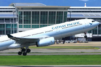 B-HLD - Cathay Pacific Airbus A330-300