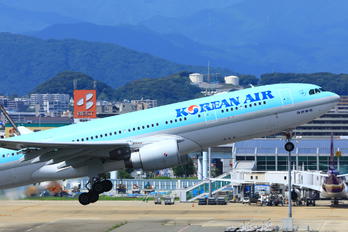 HL8228 - Korean Air Airbus A330-200