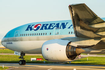 HL7531 - Korean Air Boeing 777-200ER
