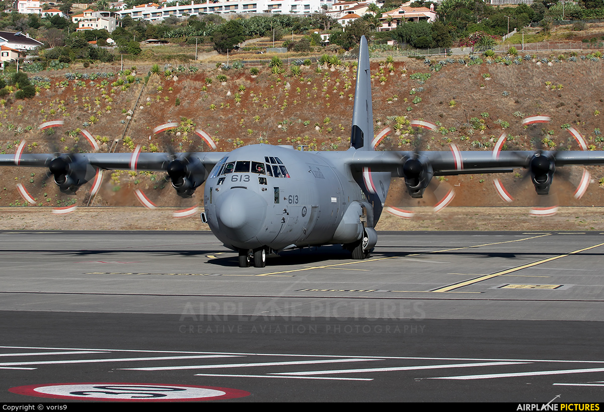 Canada - Air Force 130613 aircraft at Madeira