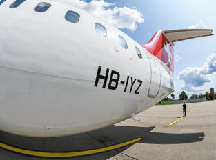 HB-IYZ - Swiss British Aerospace BAe 146-300/Avro RJ100