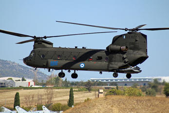 ES922 - Greece - Hellenic Army Boeing CH-47D Chinook