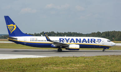 EI-DWY - Ryanair Boeing 737-800