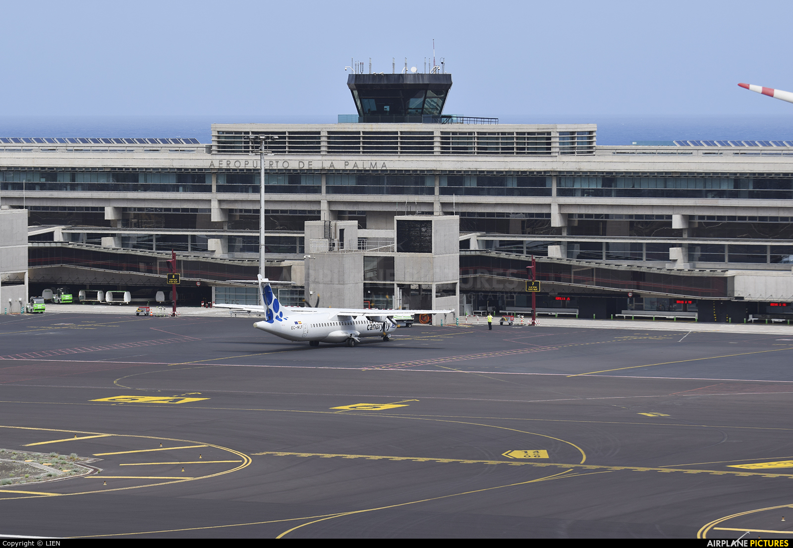 - Airport Overview GCLA aircraft at Santa Cruz de La Palma
