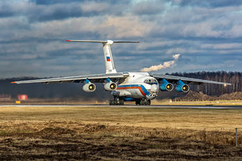 RF-76827 - Russia - Ministry of Internal Affairs Ilyushin Il-76 (all models)