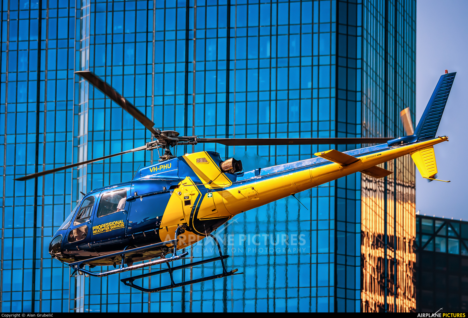 Professional Helicopter Services VH-PHU aircraft at Melbourne