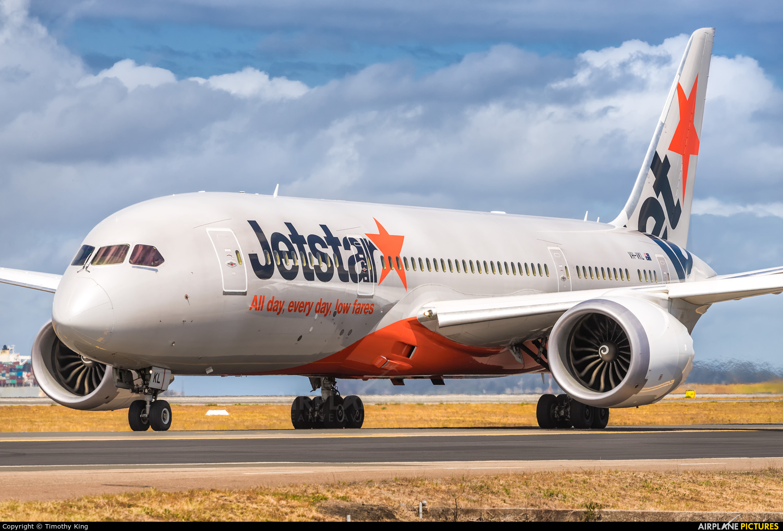 Jetstar Airways VH-VKL aircraft at Sydney - Kingsford Smith Intl, NSW