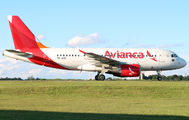 PR-AVD - Avianca Brasil Airbus A319 aircraft
