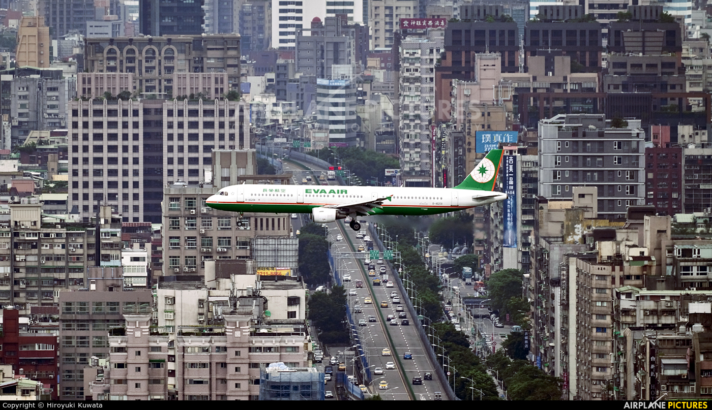 Eva Air B-16201 aircraft at Taipei Sung Shan/Songshan Airport