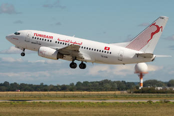 TS-IOM - Tunisair Boeing 737-600