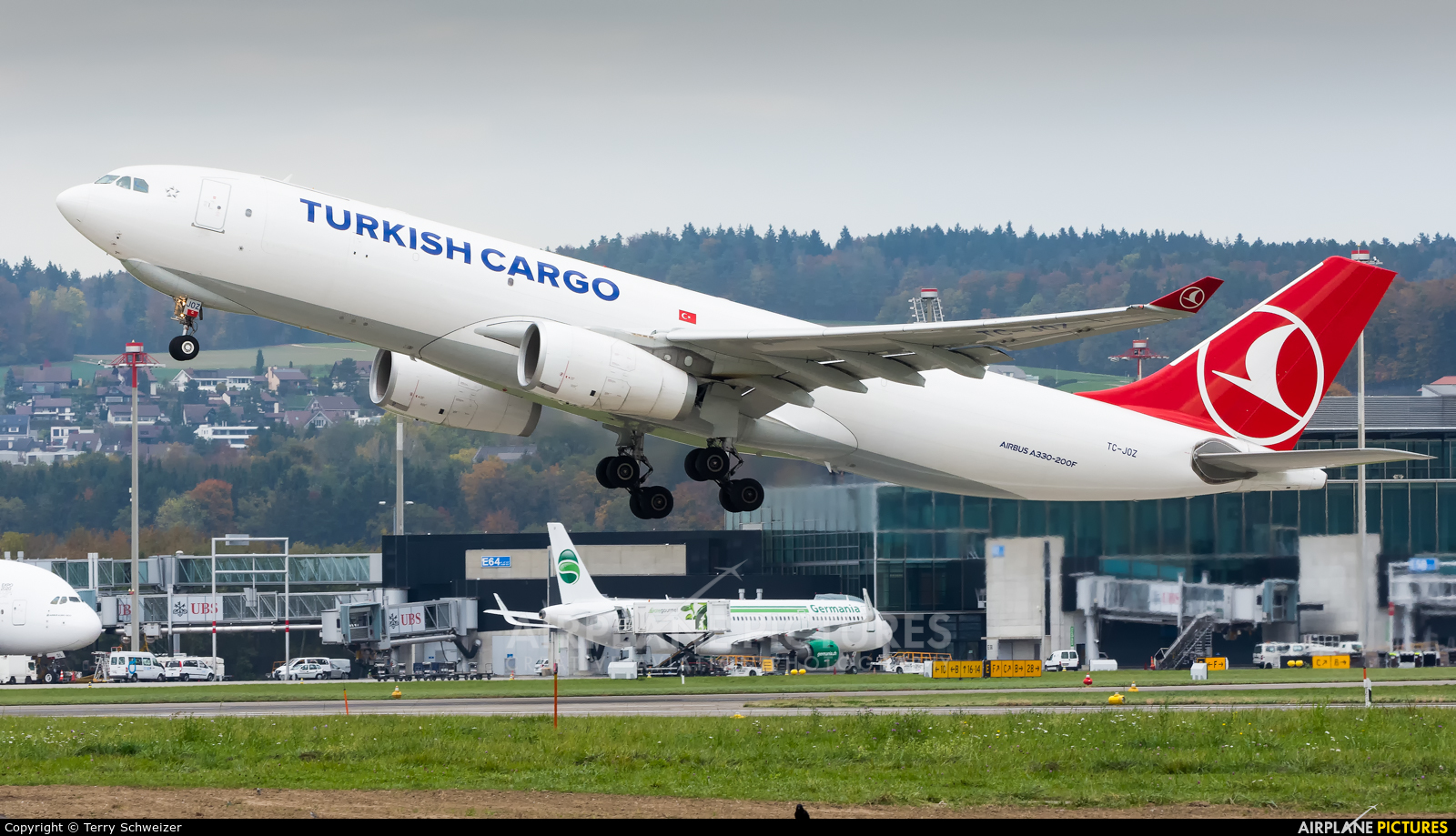 Turkish Cargo TC-JOZ aircraft at Zurich