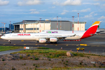EC-LFS - Iberia Airbus A340-600