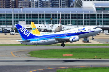 JA301K - ANA Wings Boeing 737-500