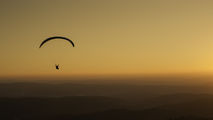 - - Private Parachute Para-Sailing aircraft