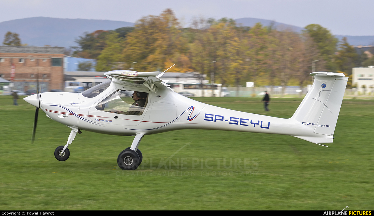 Private SP-SEYU aircraft at Krosno