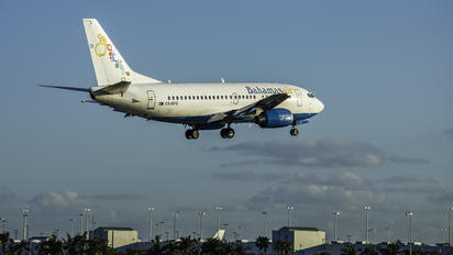 C6-BFD - Bahamasair Boeing 737-500