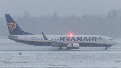 EI-FRF - Ryanair Boeing 737-800
