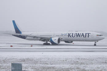 9K-AOD - Kuwait Airways Boeing 777-300ER