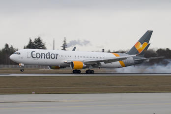 D-ABUZ - Condor Boeing 767-300ER