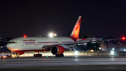 VT-ALH - Air India Boeing 777-200LR