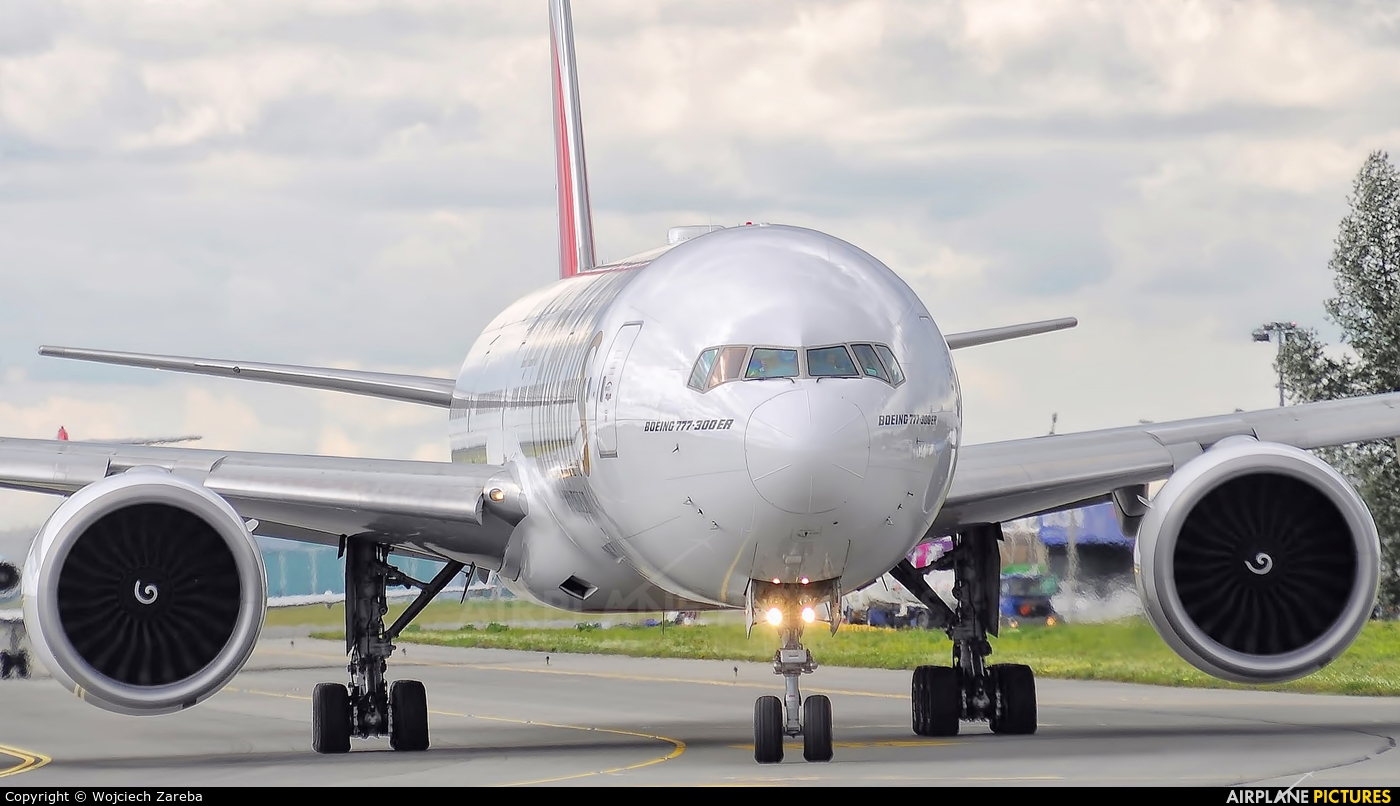 Emirates Airlines A6-ECB aircraft at Warsaw - Frederic Chopin